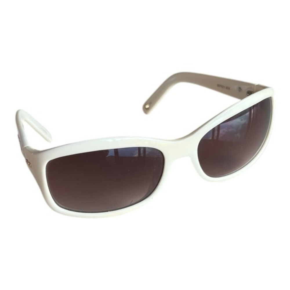 Kathy Van Zeeland White and Brown Sunglasses with Gradient Lenses